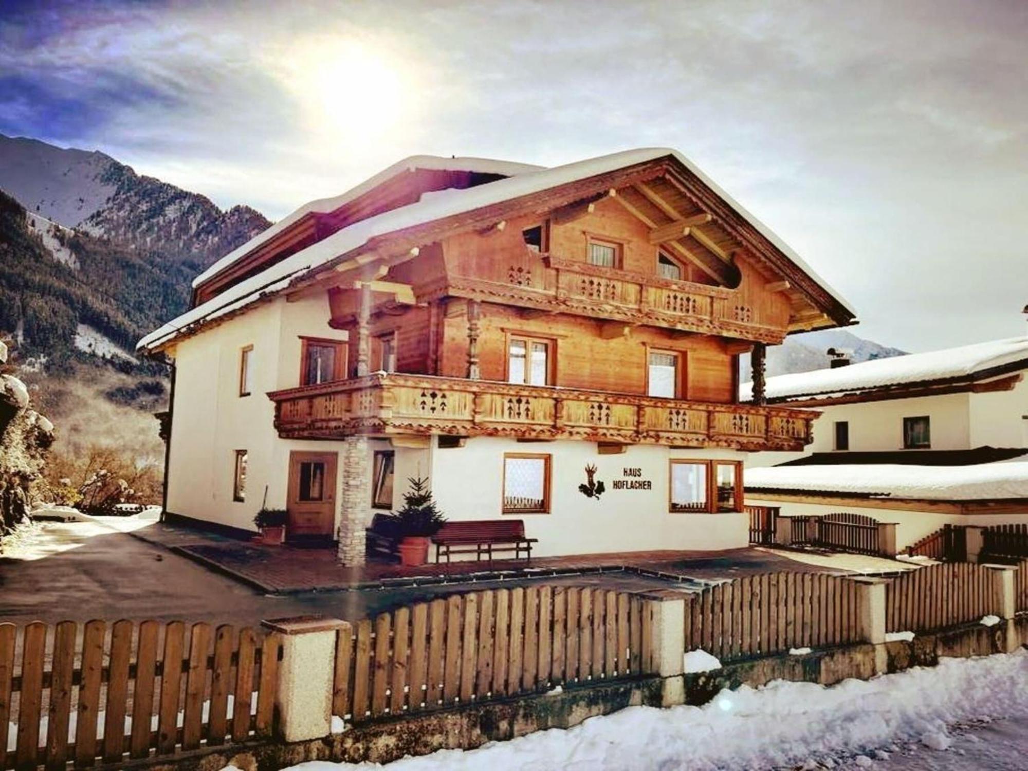 Apartment In Mayrhofen With A Balcony المظهر الخارجي الصورة